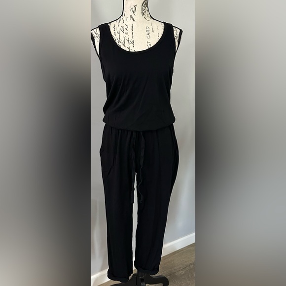 Michael Stars Black Relaxed Fit Jumpsuit🖤 - Picture 15 of 15